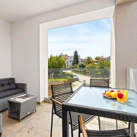 Eleonora Mare Appartement *